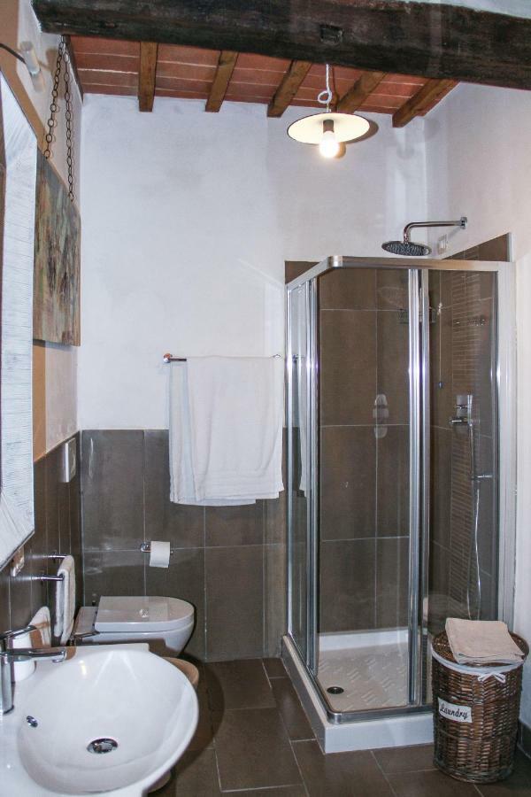 Residenza Fra Le Torri - Charme & Art Gallery Home Arezzo Exteriör bild