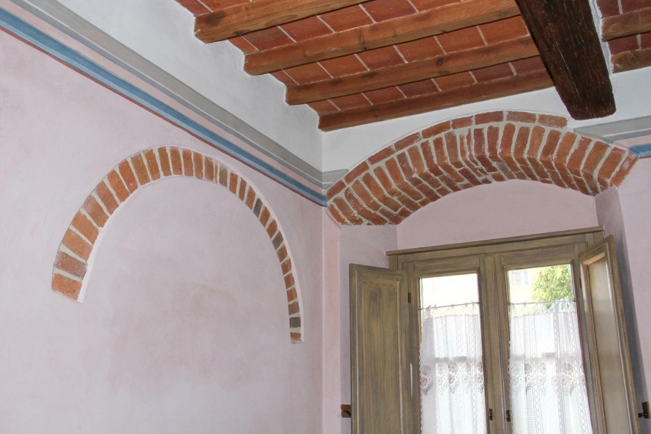 Residenza Fra Le Torri - Charme & Art Gallery Home Arezzo Exteriör bild