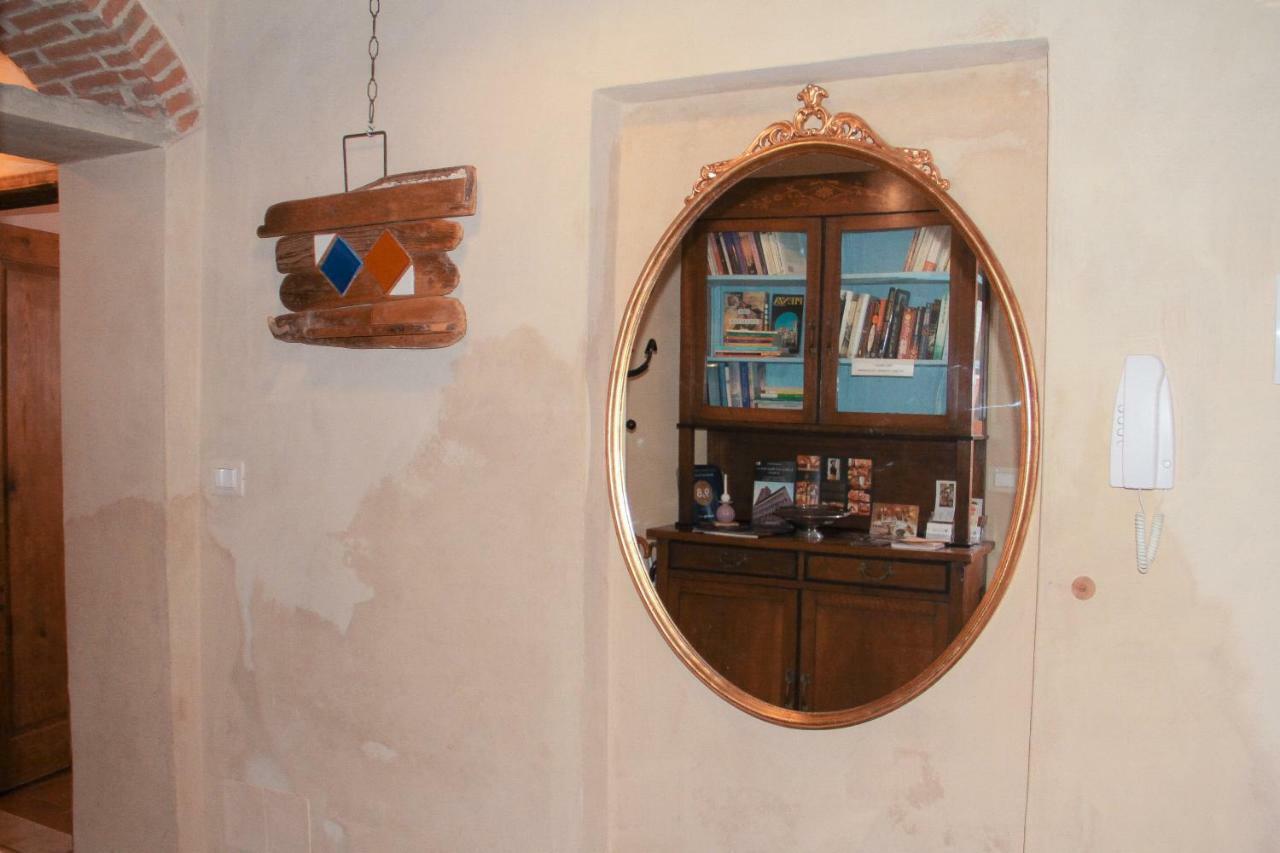 Residenza Fra Le Torri - Charme & Art Gallery Home Arezzo Exteriör bild